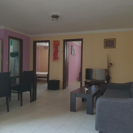 Plaza Apartments Nea Vrasna Exterior foto